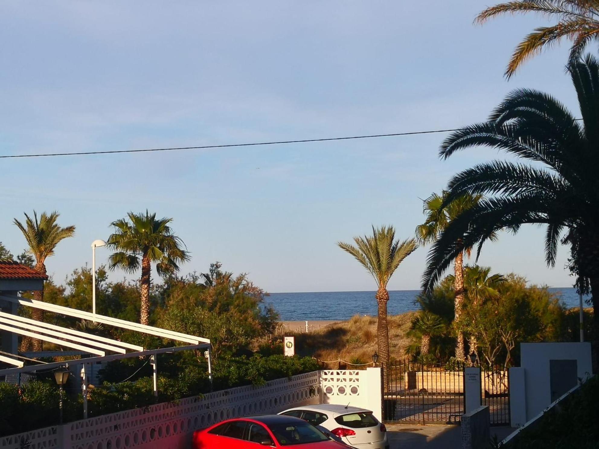 Sea View Apartment, First Line On The Beach, Remote Work Canet d'En Berenguer Esterno foto